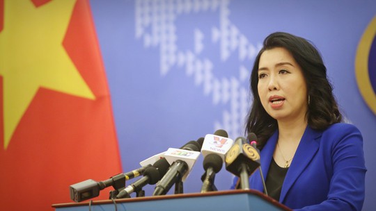 Việt Nam nói về thông tin Trung Quốc lắp đặt xong giàn khoan lớn nhất thế giới - Ảnh 1.