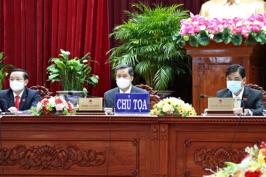 Ông Trần Việt Trường tái đắc cử Chủ tịch UBND TP Cần Thơ - Ảnh 1.