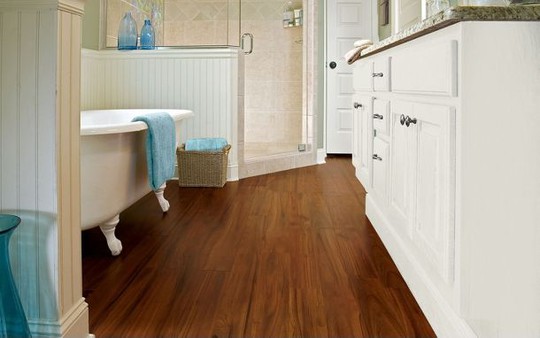 8 vật liệu lát sàn nhà tắm được ưa chuộng nhất hiện nay - Ảnh 7.