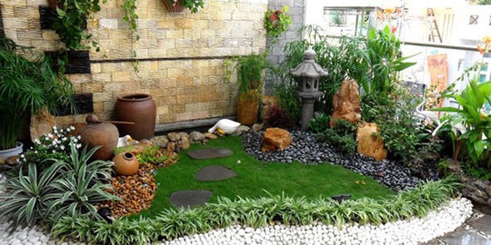 Những mẫu vườn mini cho nhà nhỏ ‘xua tan’ nóng bức ngày hè - Ảnh 2.