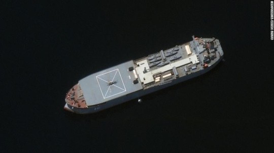 Mỹ theo dõi sát sao hành trình bí ẩn của tàu Iran - Ảnh 1.