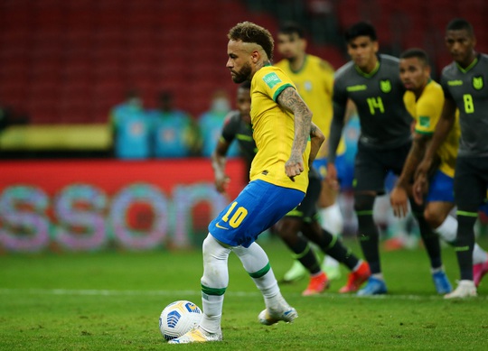 World Cup 2022: Neymar tỏa sáng, Brazil vững ngôi đầu bảng Nam Mỹ - Ảnh 5.