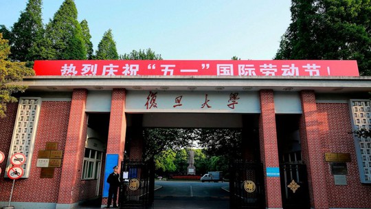 Trung Quốc: Giảng viên Trường ĐH Phục Đán đâm chết đồng nghiệp - Ảnh 1.