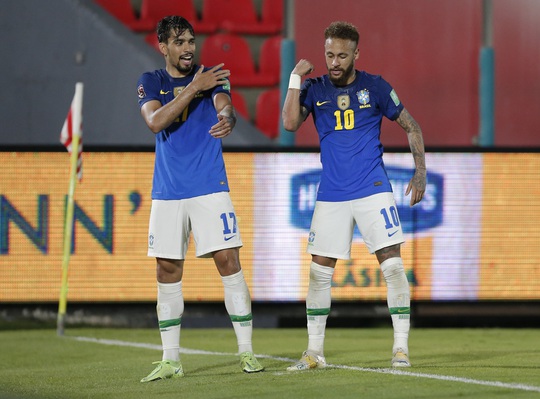 Neymar tung hoành sân cỏ, Brazil hạ chủ nhà Paraguay - Ảnh 4.