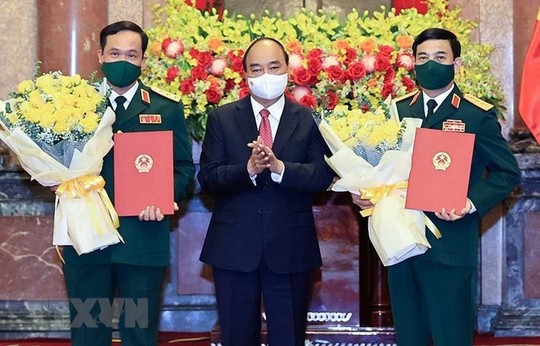 Bộ trưởng Quốc phòng Phan Văn Giang được thăng cấp bậc hàm Đại tướng - Ảnh 2.