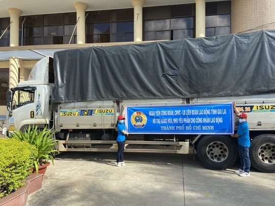 37 tấn nông sản đồng hành cùng công nhân TP HCM chống dịch - Ảnh 5.