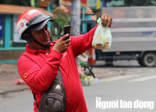 Thành phố Hồ Chí Minh dự kiến mở rộng hỗ trợ đối tượng lao động tự do gặp khó khăn - Ảnh 1.