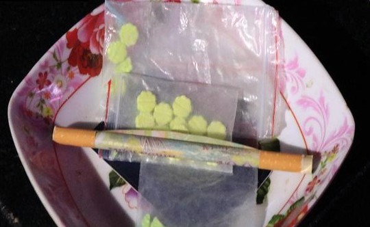 36 dân chơi dương tính ma túy trong tiệc sinh nhật tại quán karaoke Phố Núi - Ảnh 2.