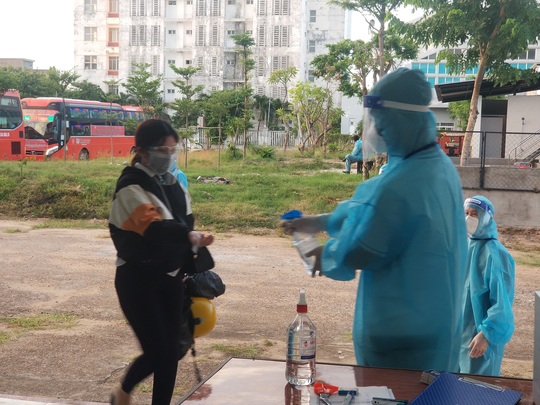 Không để lây lan dịch bệnh khi đưa công dân về Phú Yên - Ảnh 1.