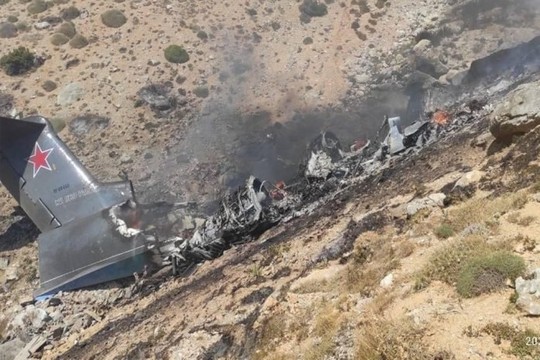 Máy bay Nga gặp nạn ở Thổ Nhĩ Kỳ, toàn bộ 8 người tử vong - Ảnh 2.