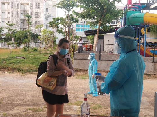 Phú Yên bắt đầu đón công dân từ Đồng Nai về quê - Ảnh 1. Phú Yên bắt đầu đón công dân từ Đồng Nai về quê - Ảnh 1.