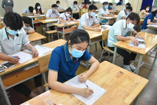 Mời đặt câu hỏi tọa đàm trực tuyến Xác nhận nhập học và điều chỉnh nguyện vọng thông minh - Ảnh 1.