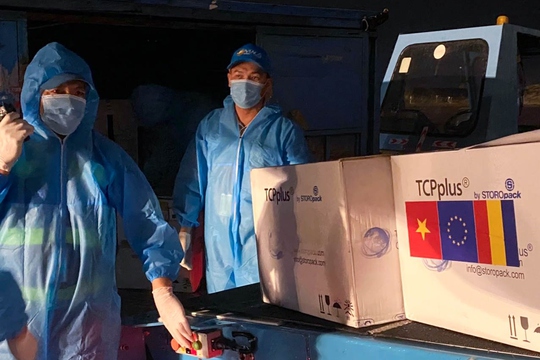 Chính phủ Romania tặng 300 ngàn liều vắc-xin AstraZeneca cho Việt Nam - Ảnh 2.