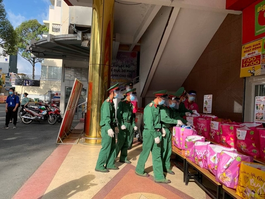 Central Retail sẽ tặng 10.000 combo nông sản cho người dân TP HCM, Bình Dương, Đồng Nai - Ảnh 1.