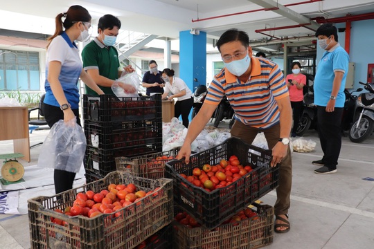 Sawaco chăm lo người lao động  - Ảnh 1.