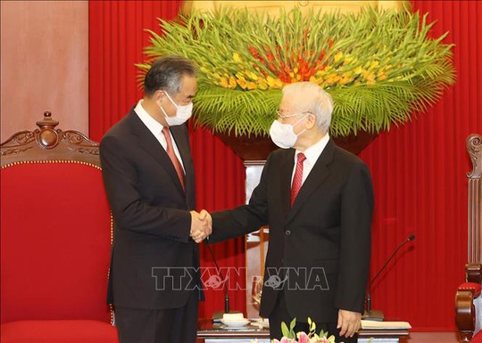 Tổng Bí thư Nguyễn Phú Trọng tiếp Ủy viên Quốc vụ, Bộ trưởng Bộ Ngoại giao Trung Quốc - Ảnh 1.