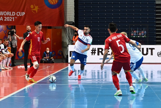 Việt Nam ngẩng cao đầu rời VCK FIFA Futsal World Cup 2021 - Ảnh 2.