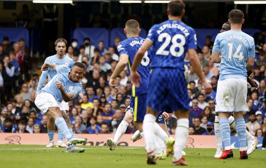 Chặn chuỗi 11 trận bất bại của Chelsea, HLV Guardiola ca ngợi học trò Man City - Ảnh 2.