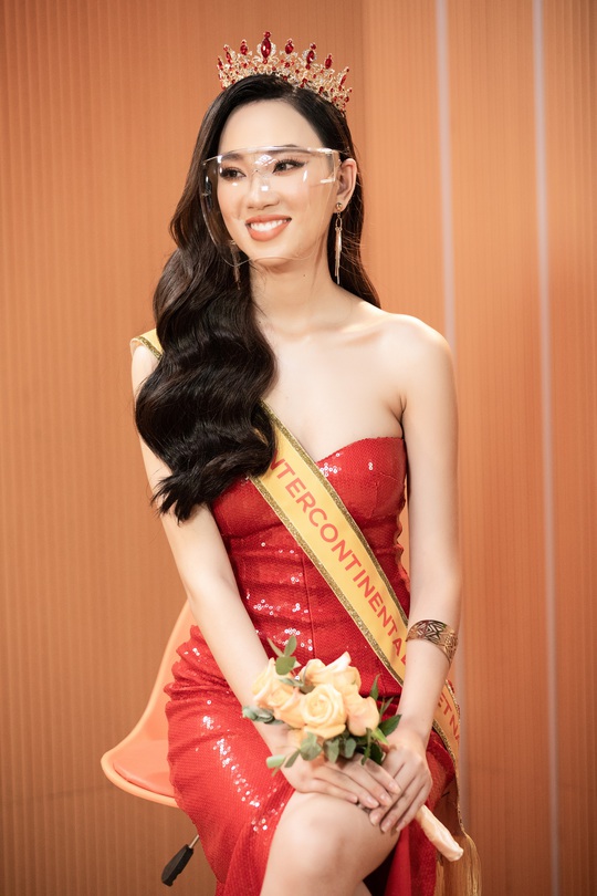 Nhan sắc Việt đi thi Hoa hậu Liên lục địa 2021 là ai? - Ảnh 1.
