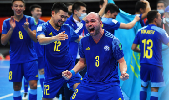 FIFA Futsal World Cup 2021: Tây Ban Nha thua đau, Kazakhstan làm nên lịch sử - Ảnh 3.