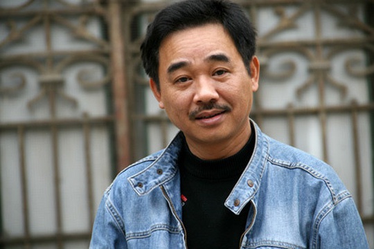Cuộc sống độc thân vui vẻ của diễn viên Quốc Khánh ở tuổi 60 - Ảnh 10.