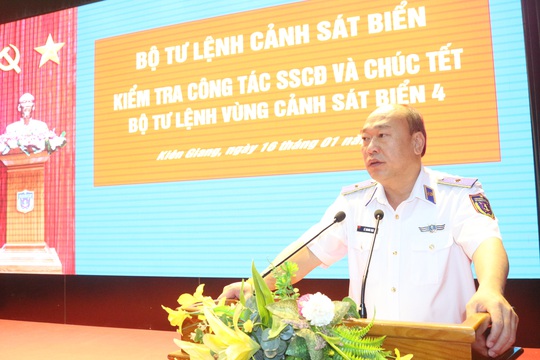 Thiếu tướng Lê Quang Đạo thăm và chúc Tết Vùng Cảnh sát biển 4 - Ảnh 1.