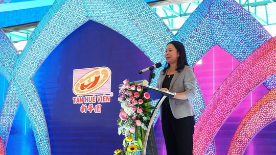 Phó Chủ tịch nước dự “Tết Sum vầy - Xuân Bình an” tại Sóc Trăng - Ảnh 1.