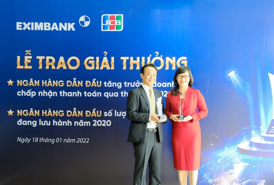 Eximbank nhận giải thưởng từ Tổ chức Thẻ quốc tế JCB - Ảnh 1.