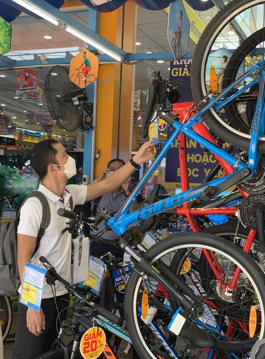 Hai lựa chọn hoàn hảo cho dòng xe đạp gấp gọn thịnh hành nhất hiện nay   Tiện Ích 24h  Săn hàng điện tử gia dụng thông minh giá hời