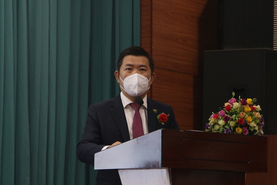 Sinh viên ngành y tình nguyện chống dịch xuyên Tết - Ảnh 1.