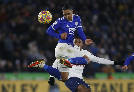 Ngược dòng điên rồ trước Leicester, Tottenham mơ Top 4 Ngoại hạng - Ảnh 1.