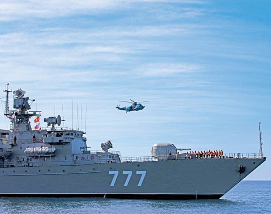 Nga-Trung-Iran tập trận hải quân chung - Ảnh 1.