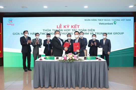 Vietcombank và Trungnam Group ký kết Thỏa thuận hợp tác toàn diện - Ảnh 1.