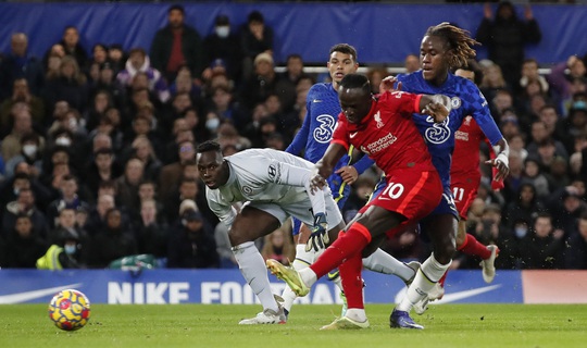 Rực lửa đại chiến, Chelsea cầm chân Liverpool bằng siêu phẩm - Ảnh 4.