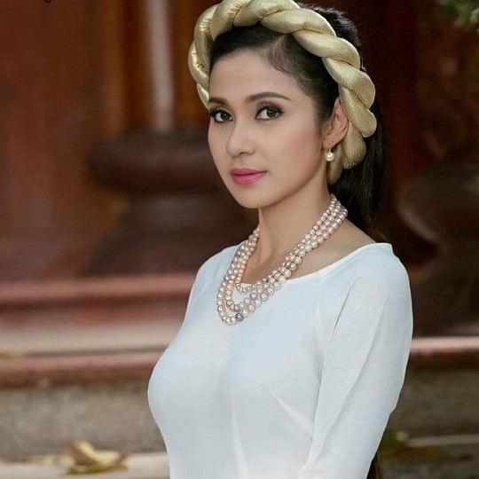 Vì sao diễn viên Việt Trinh giải nghệ? - Ảnh 1.