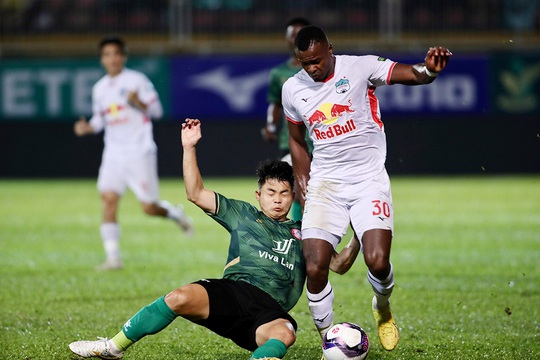 Trước vòng 19 V-League 2022: Hoàng Anh Gia Lai khó lọt Top 3 - Ảnh 4.