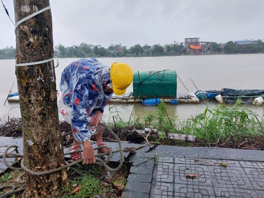 Thừa Thiên - Huế: Nhiều vùng bị ngập, thủy điện tăng xả lũ - Ảnh 3.