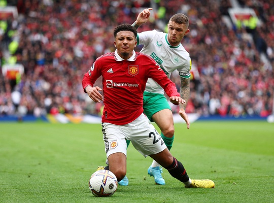 Chia điểm Newcastle sân nhà, Man United chìm sâu trong thất vọng - Ảnh 4.