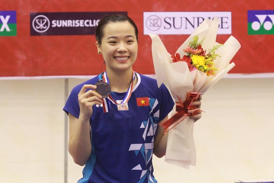 Nguyễn Thùy Linh vô địch đơn nữ cầu lông Vietnam Open 2022 - Ảnh 6.
