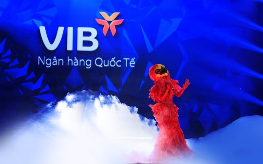 VIB đưa thương hiệu và dịch vụ ngân hàng đến gần hơn với người trẻ qua The Masked Singer - Ảnh 1.