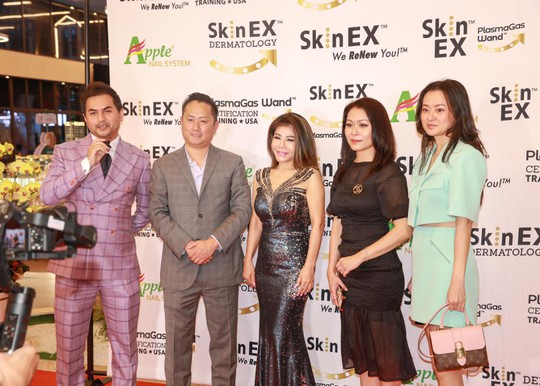 Doanh nhân Tony Dương đãi khách vip nhân sự kiện ra mắt SkinEx tại Việt Nam - Ảnh 3.