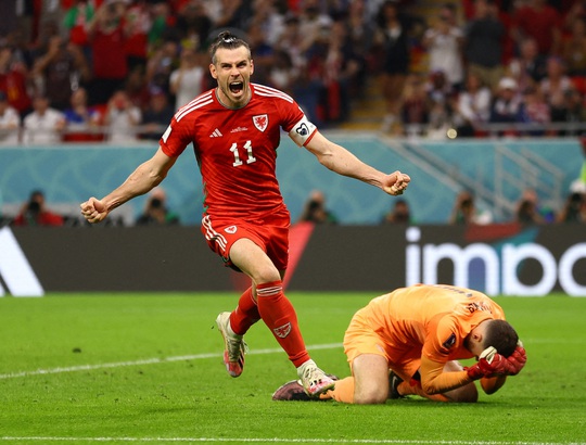 Con trai tổng thống Liberia ghi bàn cho tuyển Mỹ, Bale gỡ hòa giúp Xứ Wales - Ảnh 7.
