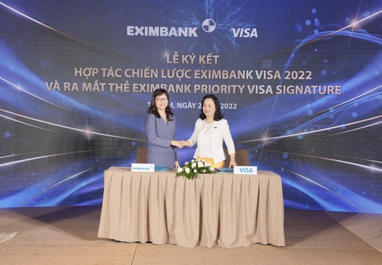 Eximbank và tổ chức thẻ Visa ký kết hợp tác chiến lược - Ảnh 1.