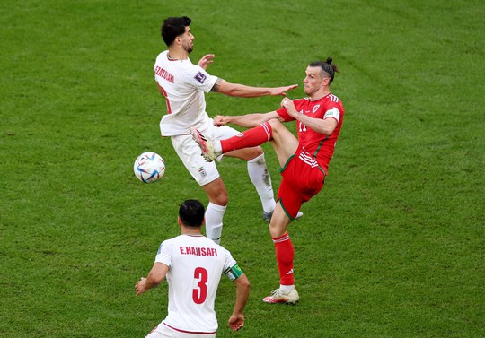 Iran đánh bại Xứ Wales ở phút cuối cùng - Ảnh 8.