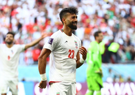 Iran đánh bại Xứ Wales ở phút cuối cùng - Ảnh 15.
