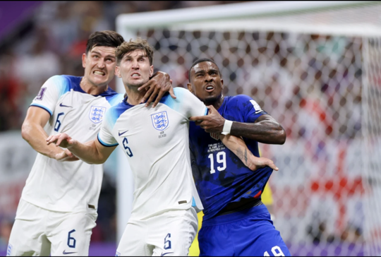 Tuyển Anh bị cầm hòa, cây hài Harry Maguire nhận vô vàn lời khen - Ảnh 2.