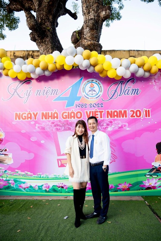 Diễn giả - MC Thi Thảo cùng diễn viên Ngô Công Tuấn Anh làm giám khảo tại Thái Nguyên - Ảnh 2.