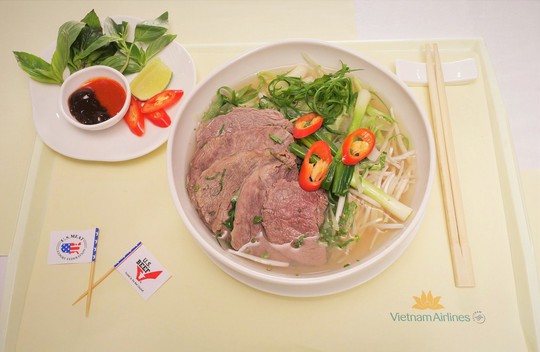 Chuyến bay đặc biệt 1 năm Vietnam Airlines mở đường bay thẳng Việt - Mỹ - Ảnh 5.