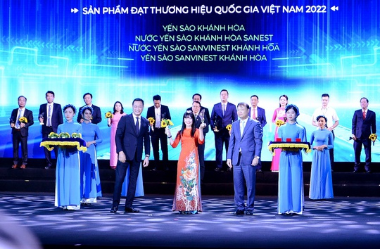 Yến sào Khánh Hòa được vinh danh Thương hiệu Quốc gia năm 2022 - Ảnh 1.