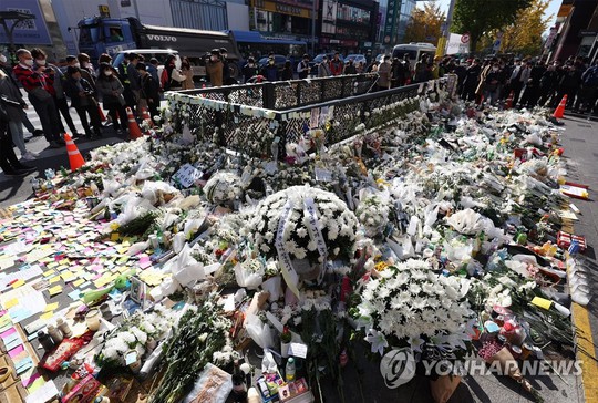 Hệ thống ngàn tỉ won của Hàn Quốc tê liệt trong thảm kịch Itaewon - Ảnh 4.